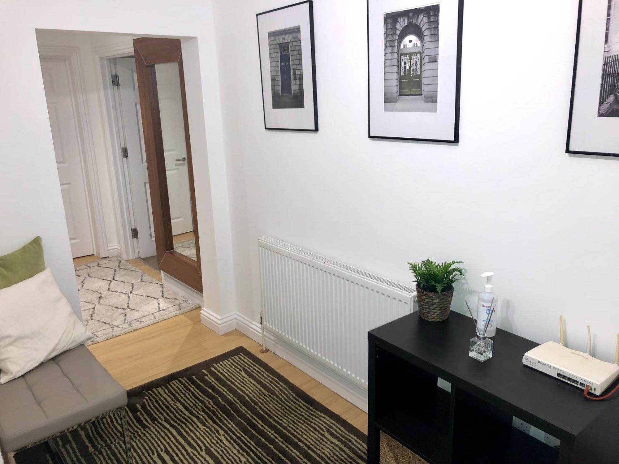 Superbly Located 2 Bedroom Luxury Apartment Bath Bagian luar foto